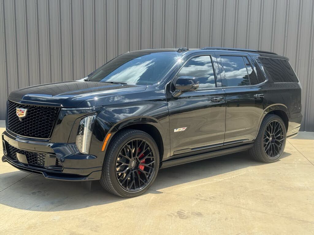 2026 CADILLAC Escalade