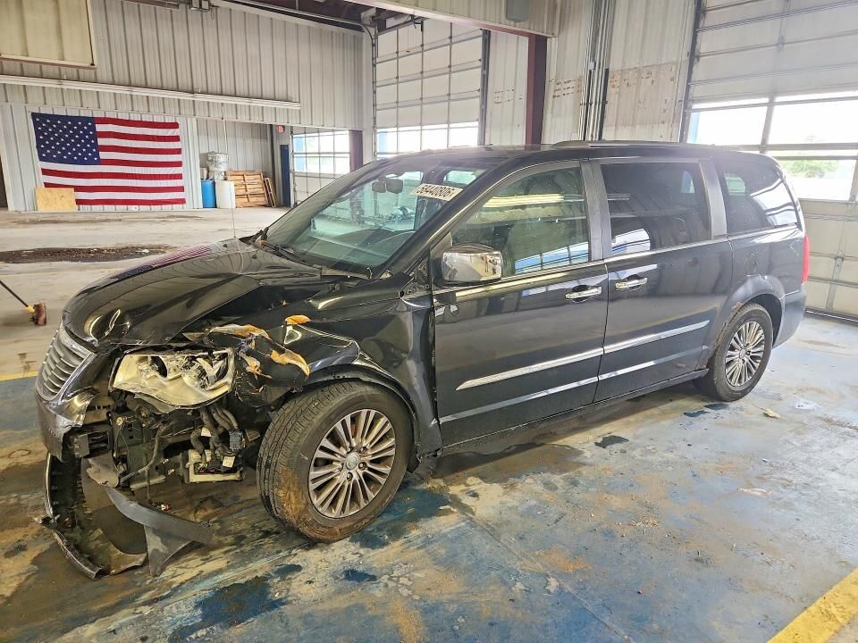 2011 CHRYSLER Town and Country