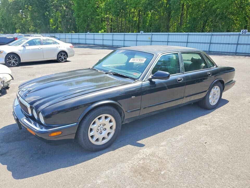 2001 JAGUAR XJ8