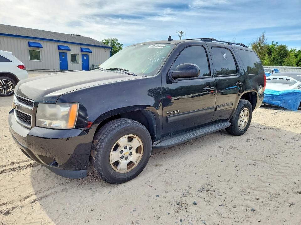 2011 CHEVROLET Tahoe