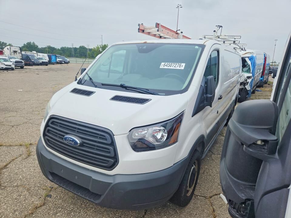 2015 FORD Transit