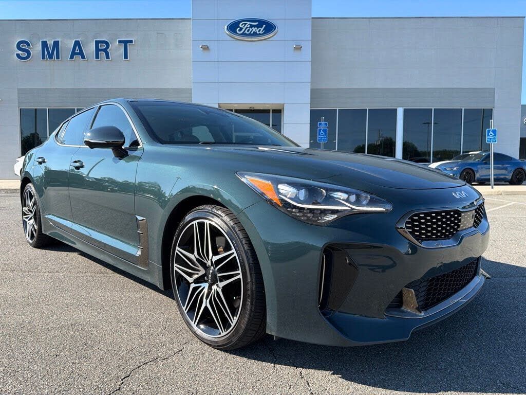 2022 KIA Stinger