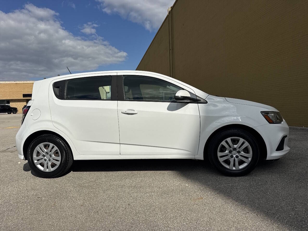2020 CHEVROLET Sonic