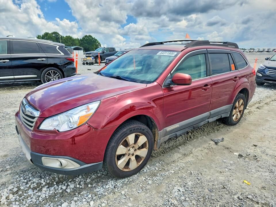 2011 SUBARU Outback