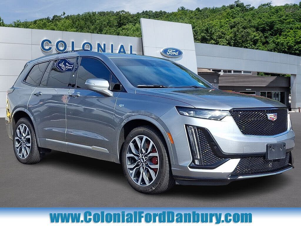 2024 CADILLAC XT6