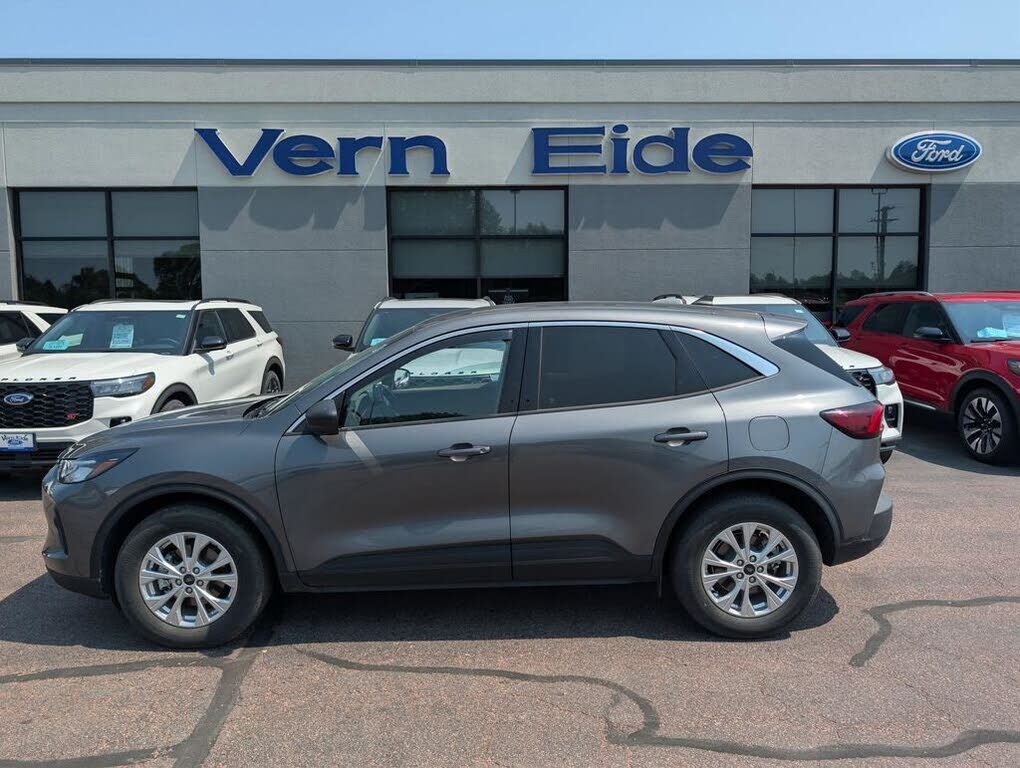 2023 FORD Escape