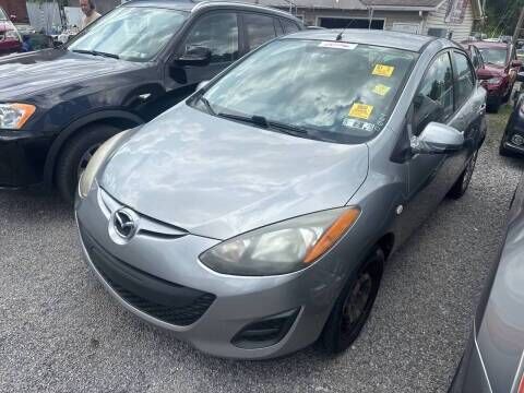 2013 MAZDA Mazda2
