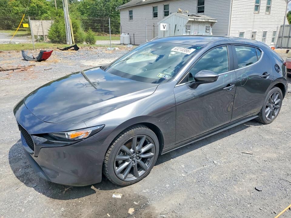2020 MAZDA Mazda3