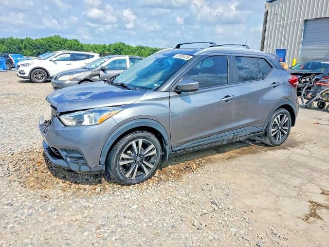 2019 NISSAN Kicks