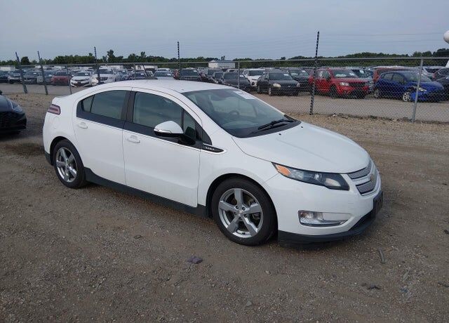 2015 CHEVROLET Volt