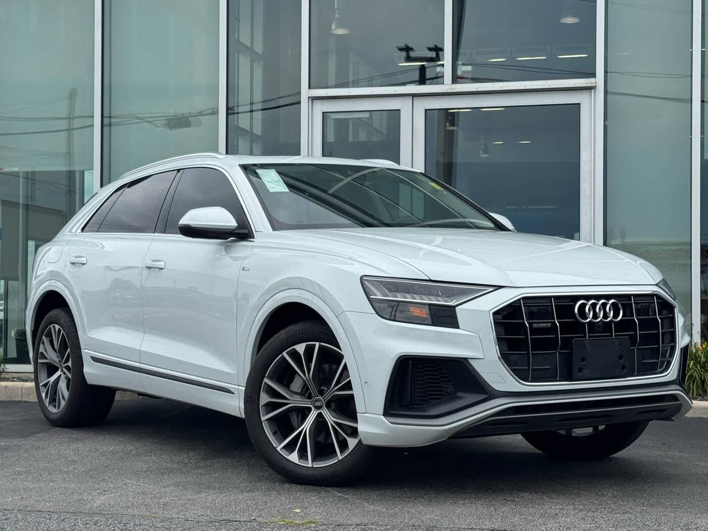 2021 AUDI Q8
