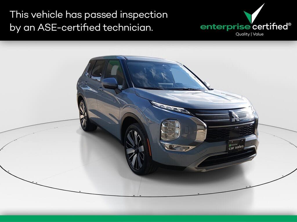 2025 MITSUBISHI Outlander