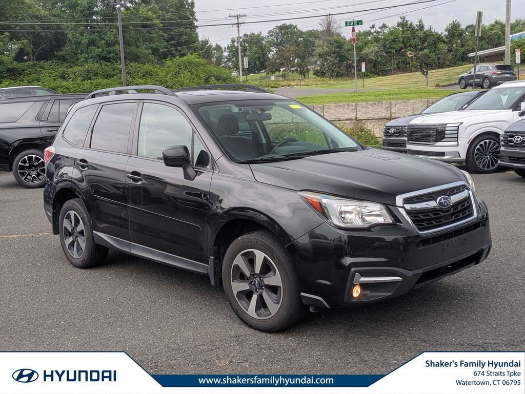 2018 SUBARU Forester