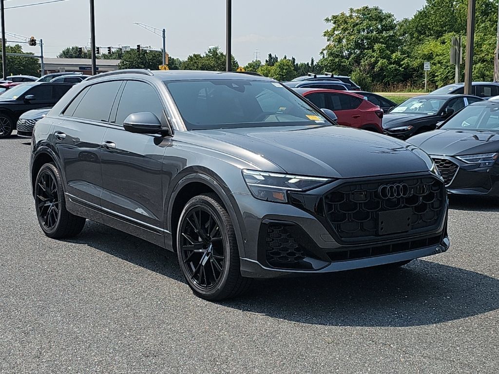 2024 AUDI Q8