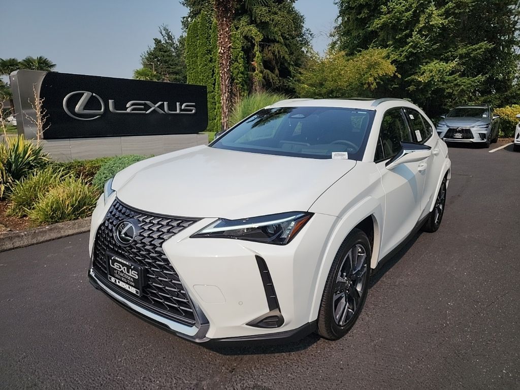 2026 LEXUS UX