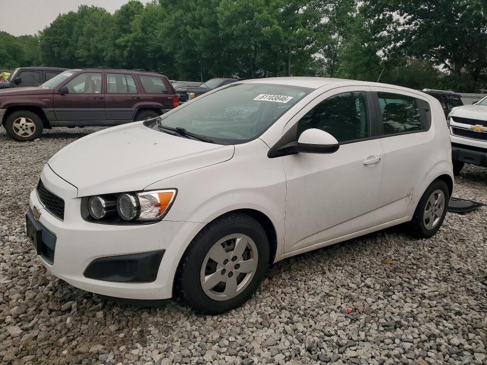 2016 CHEVROLET Sonic