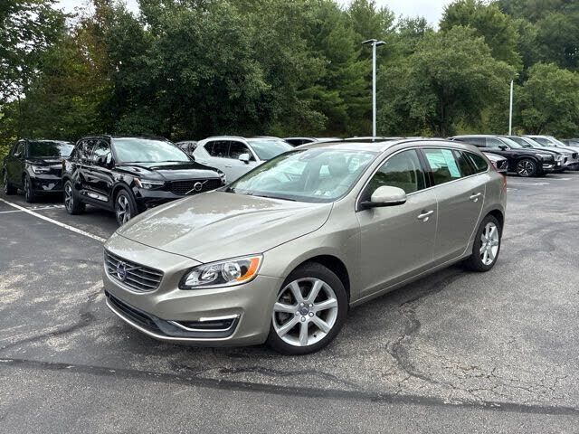 2016 VOLVO V60