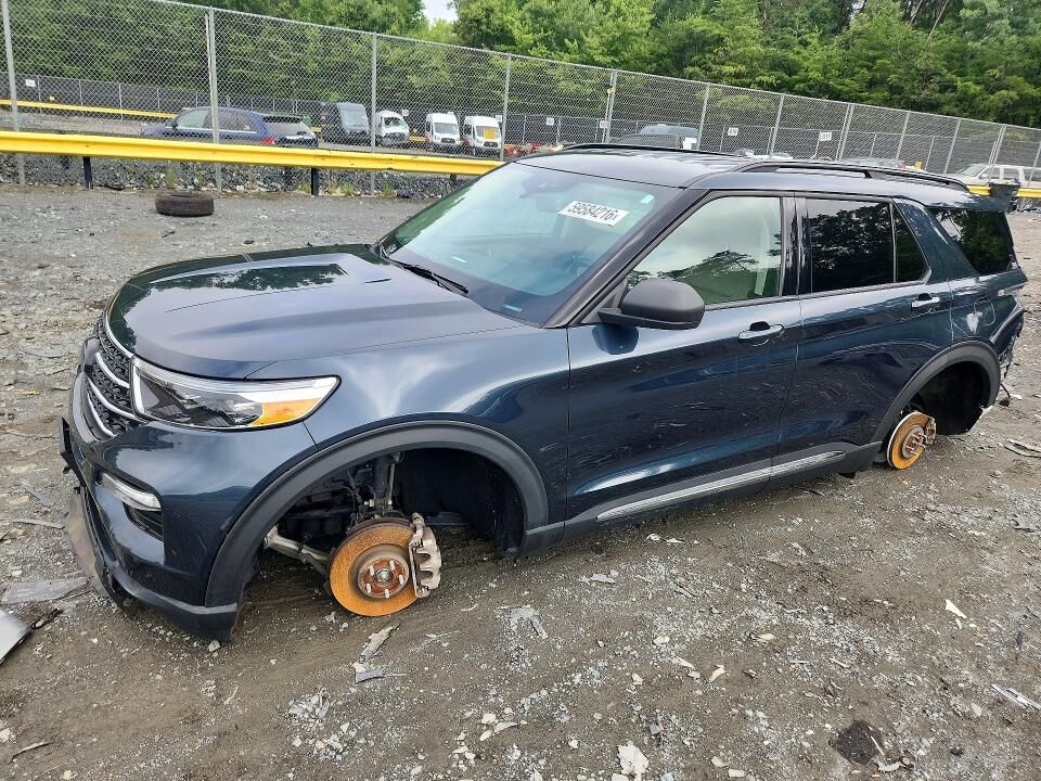 2022 FORD Explorer