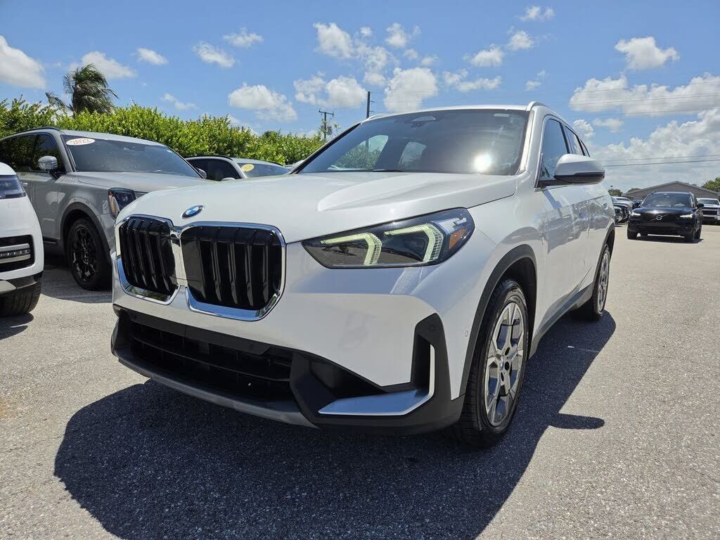 2023 BMW X1