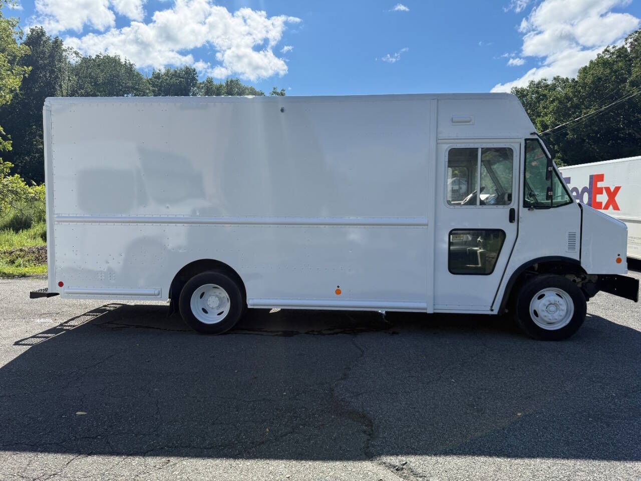2020 FORD Commercial Chassis