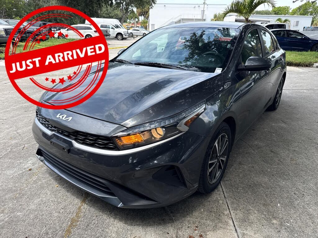 2023 KIA Forte