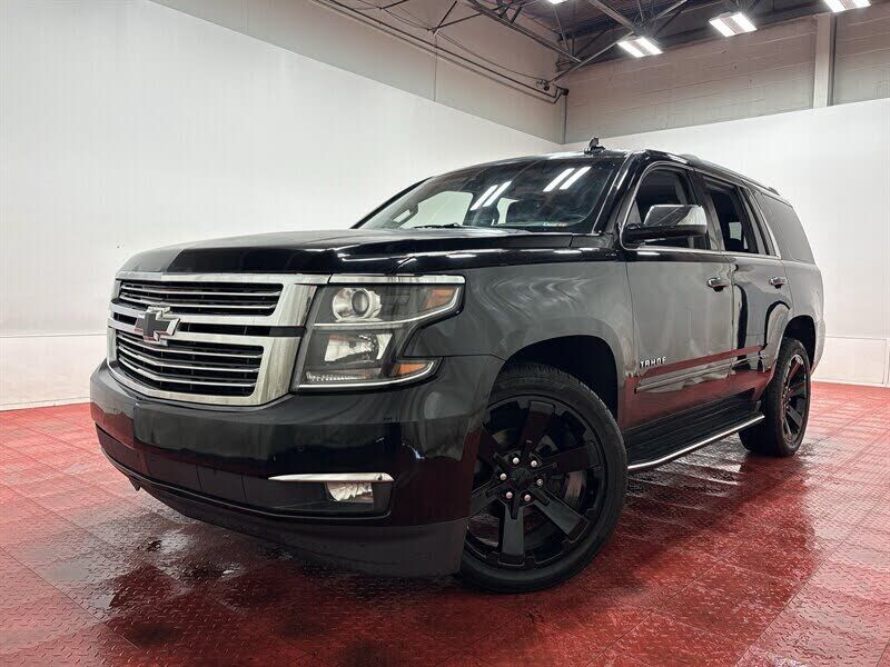 2017 CHEVROLET Tahoe