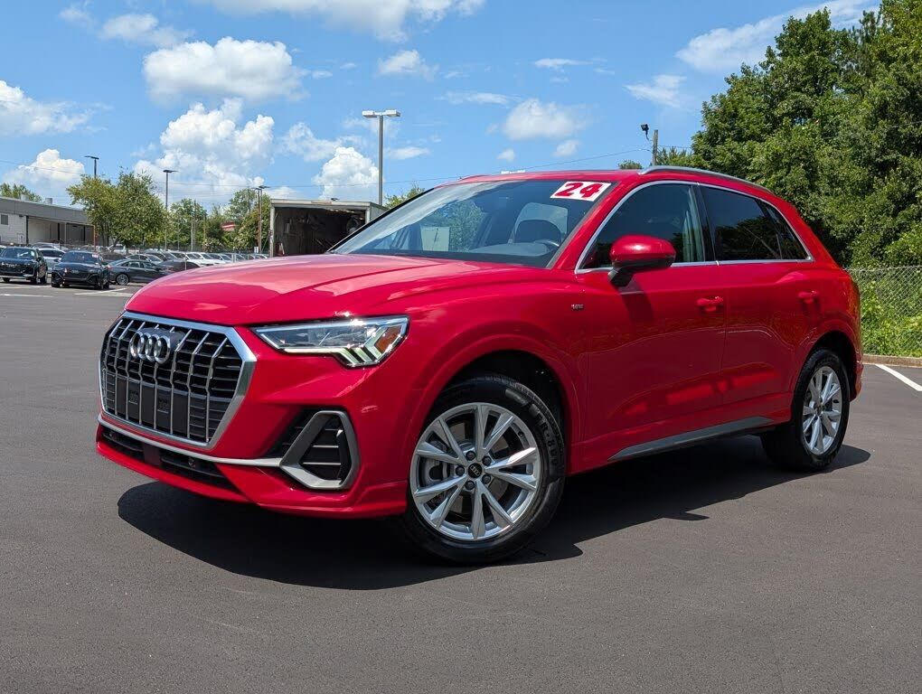 2024 AUDI Q3