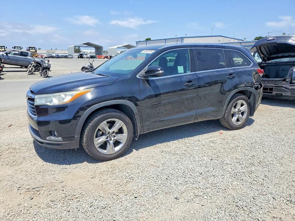 2016 TOYOTA Highlander