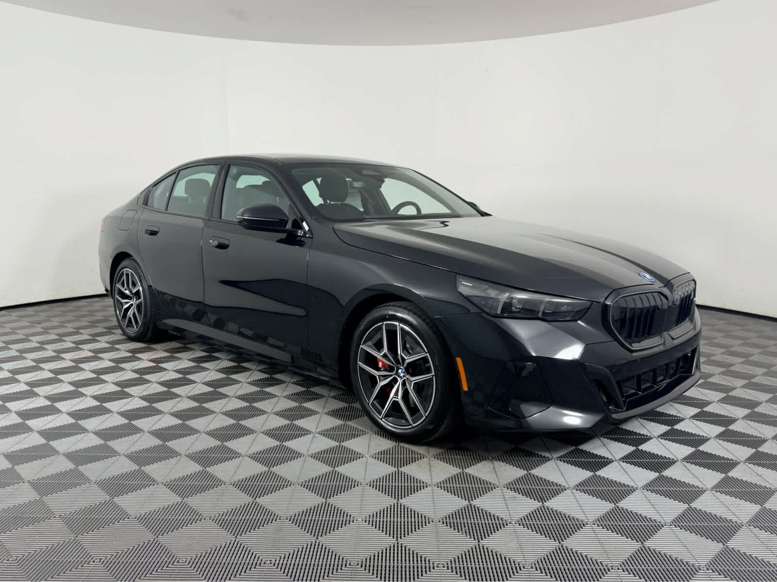 2027 BMW i5