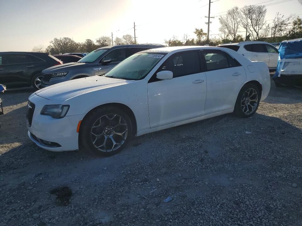 2016 CHRYSLER 300