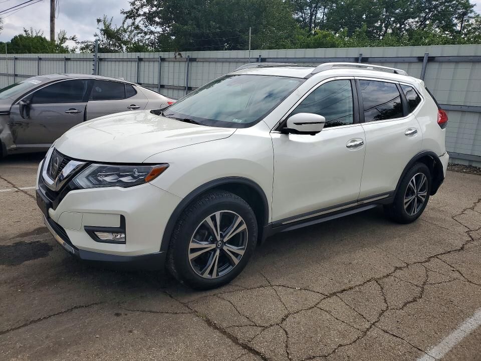 2017 NISSAN Rogue