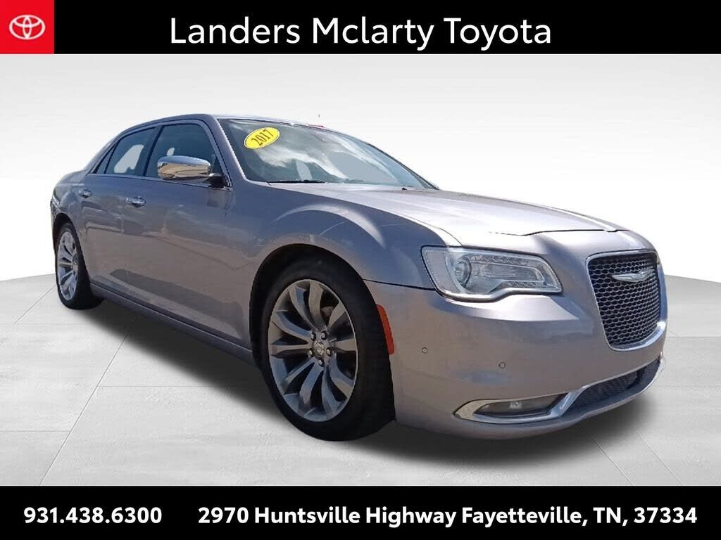 2017 CHRYSLER 300