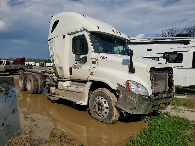2012 FREIGHTLINER Cascadia