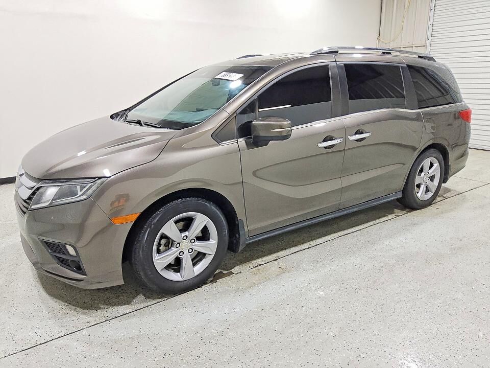 2018 HONDA Odyssey