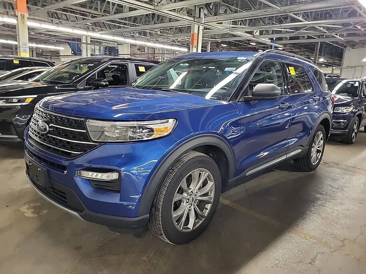 2021 FORD Explorer