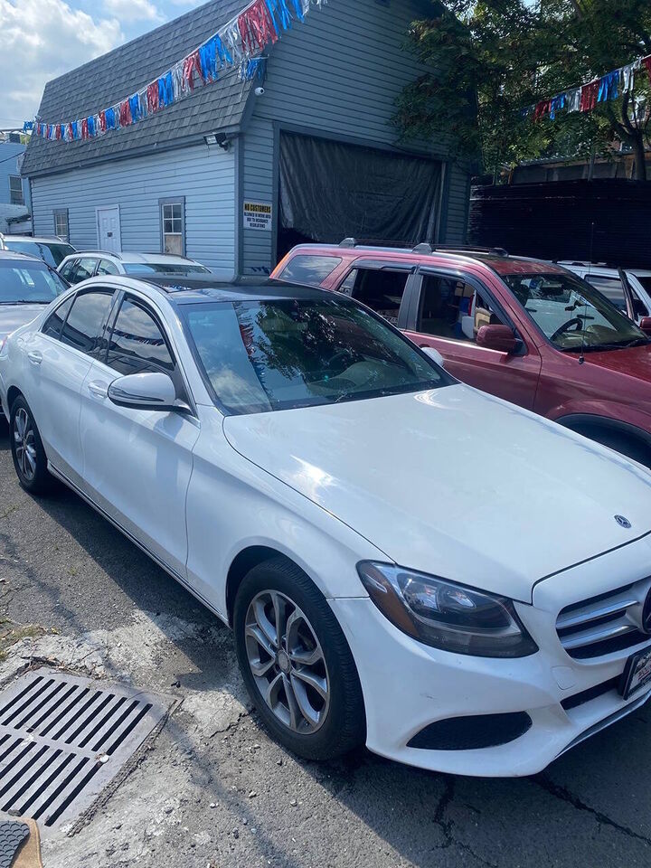 2016 MERCEDES-BENZ C-Class