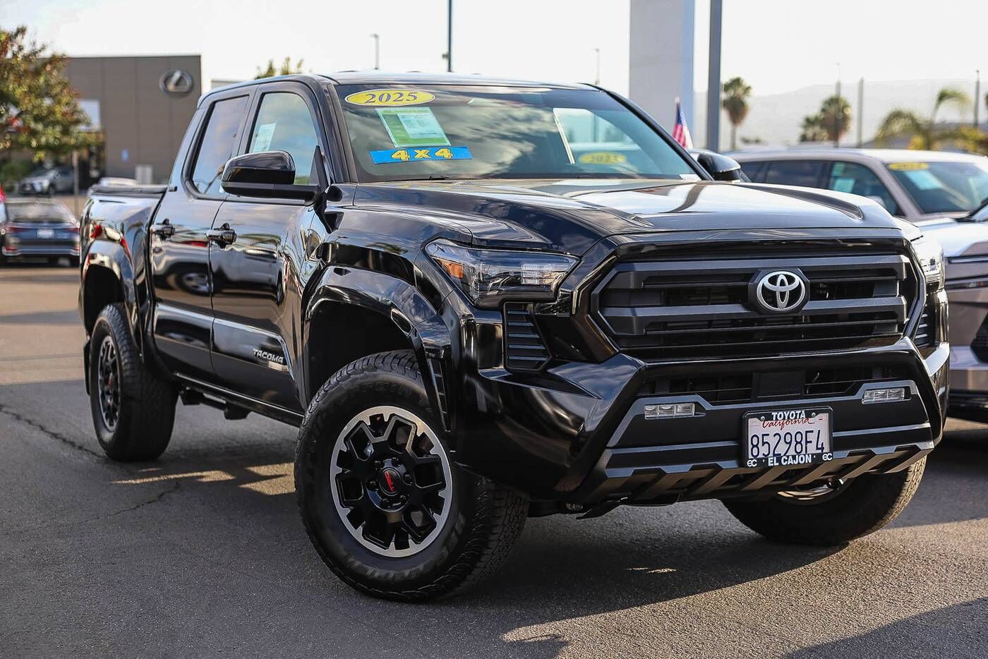 2025 TOYOTA Tacoma