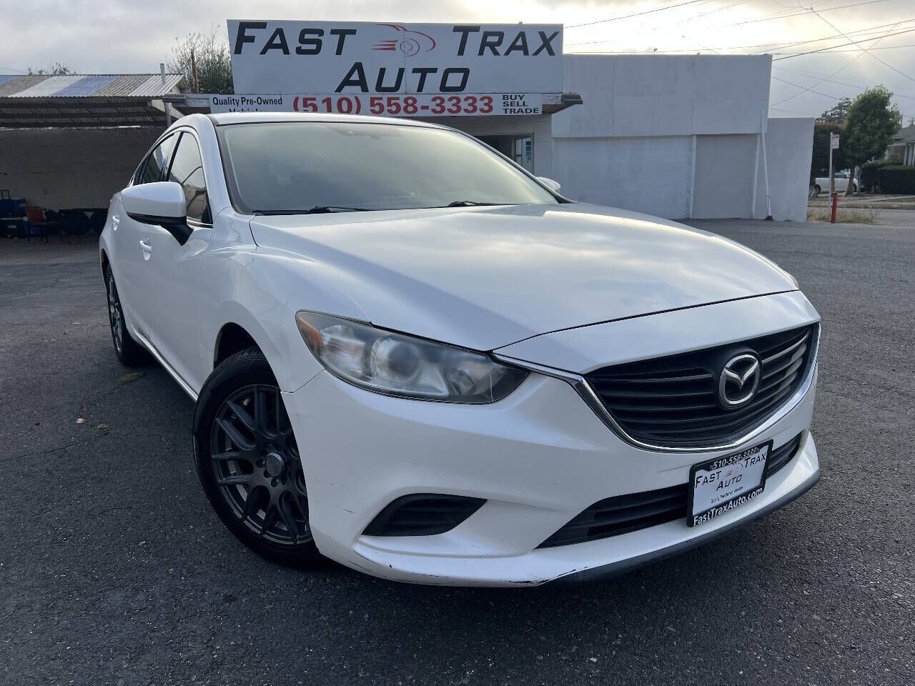 2017 MAZDA Mazda6