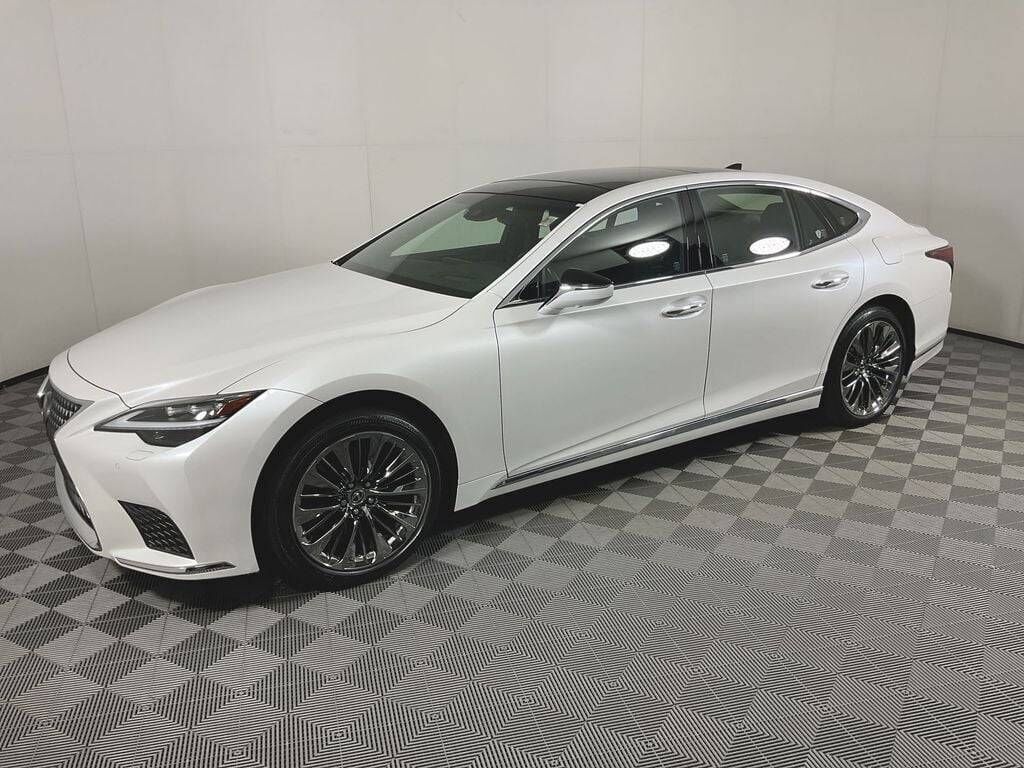 2023 LEXUS LS