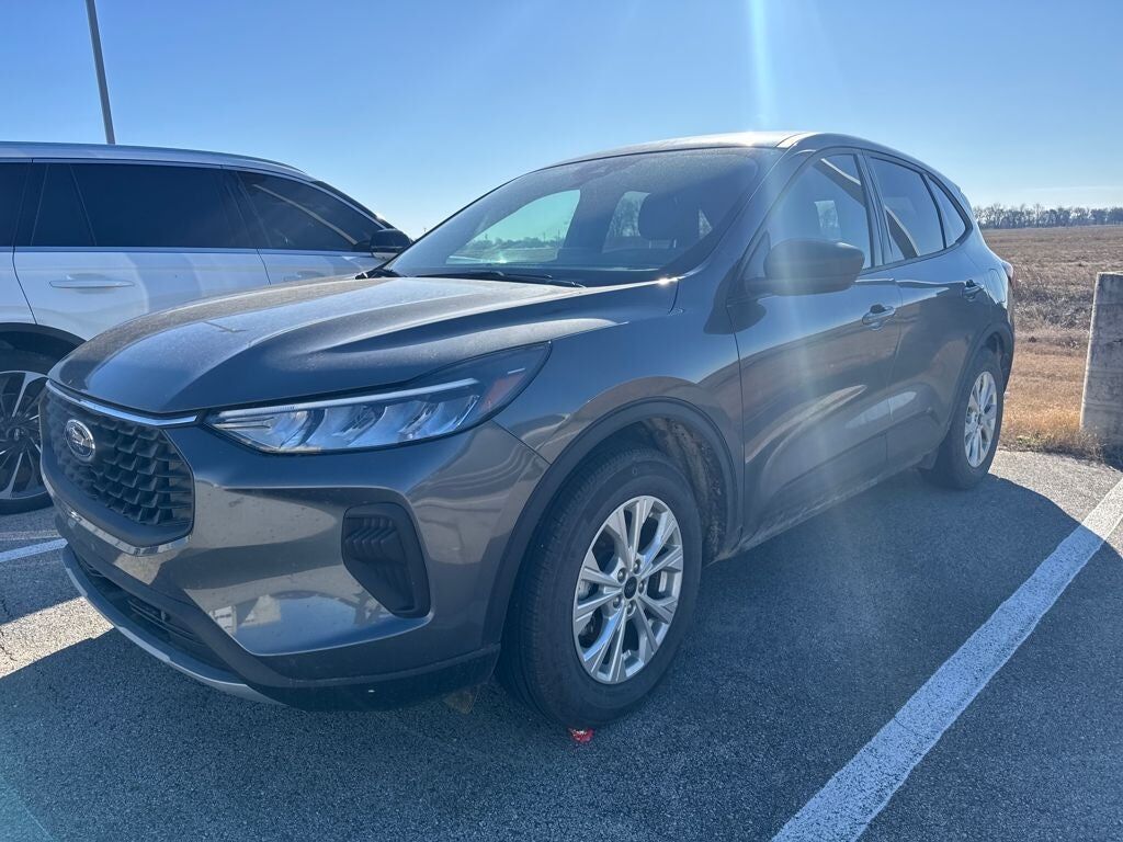 2025 FORD Escape