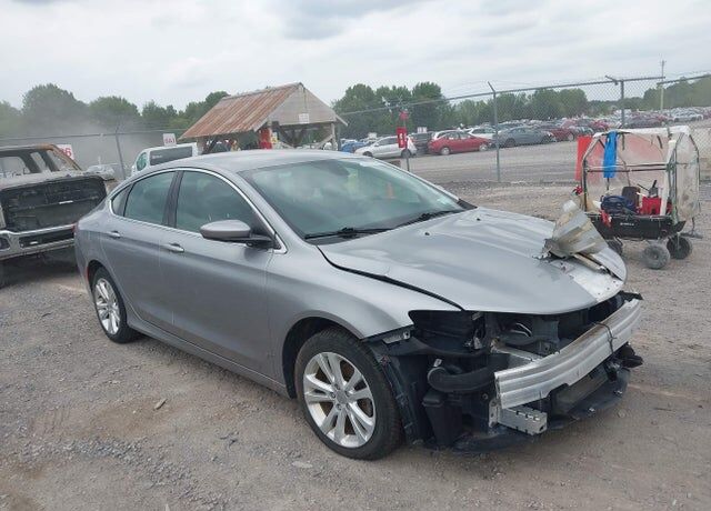 2016 CHRYSLER 200
