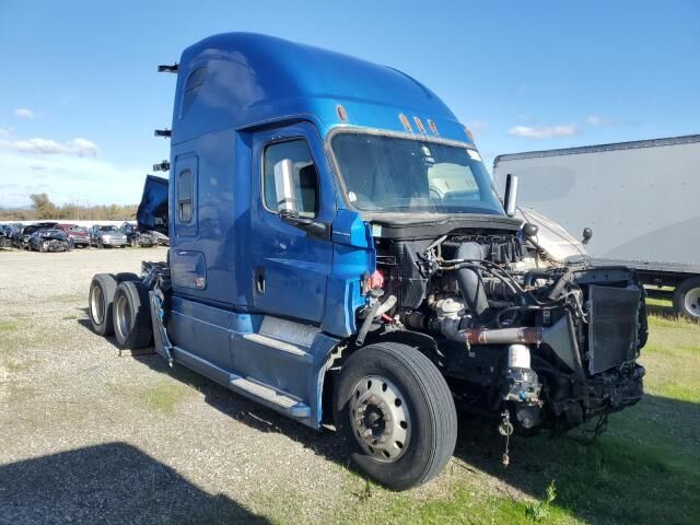 2019 FREIGHTLINER New Cascadia 126" Sleepercab