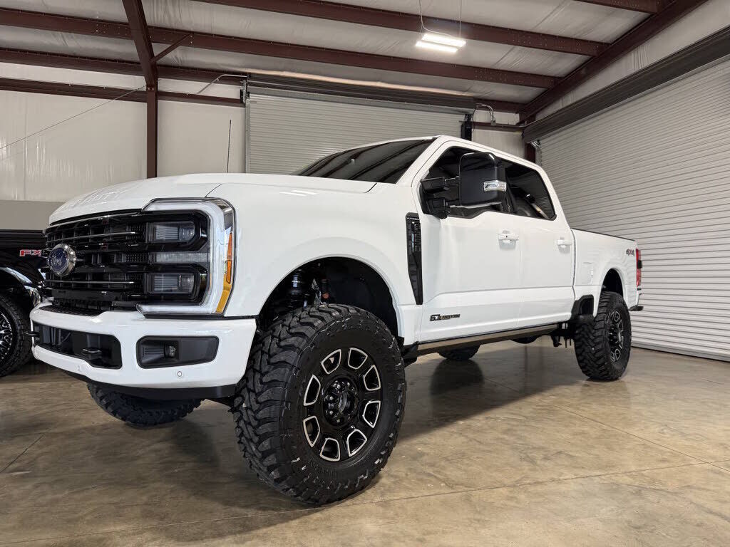 2025 FORD F-250