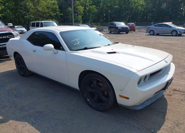2009 DODGE Challenger
