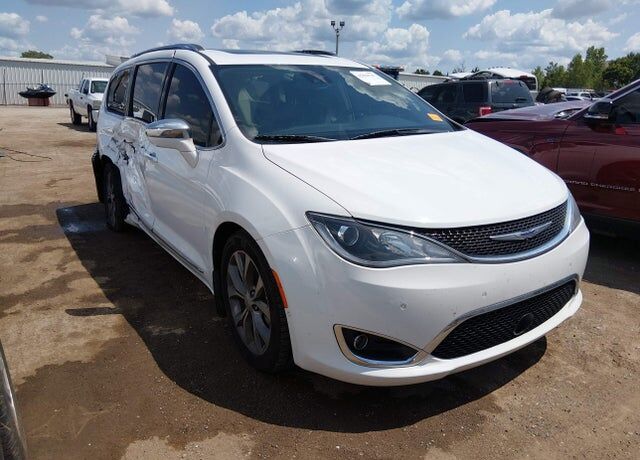 2020 CHRYSLER Pacifica