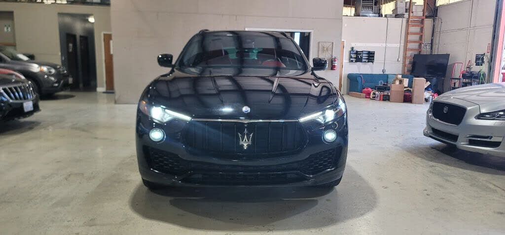 2018 MASERATI Levante