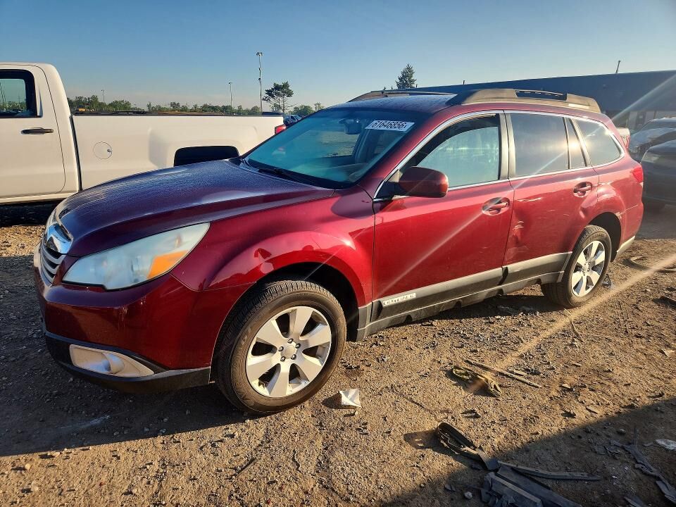 2011 SUBARU Outback