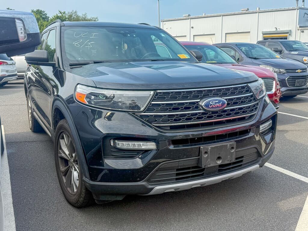 2020 FORD Explorer