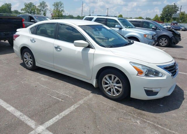 2015 NISSAN Altima