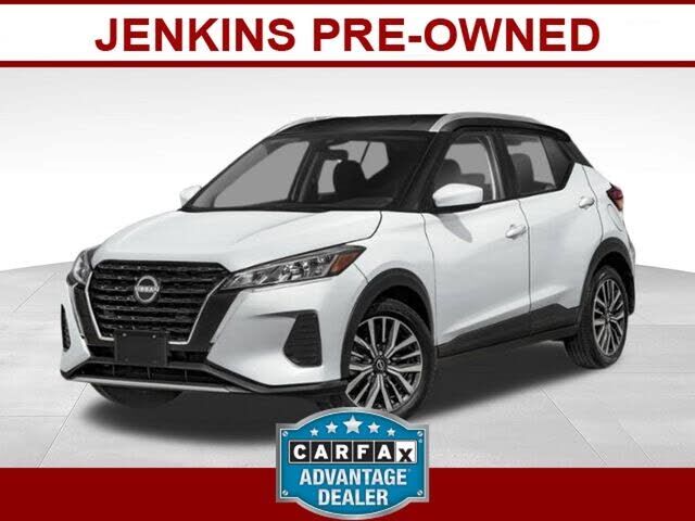 2023 NISSAN Kicks